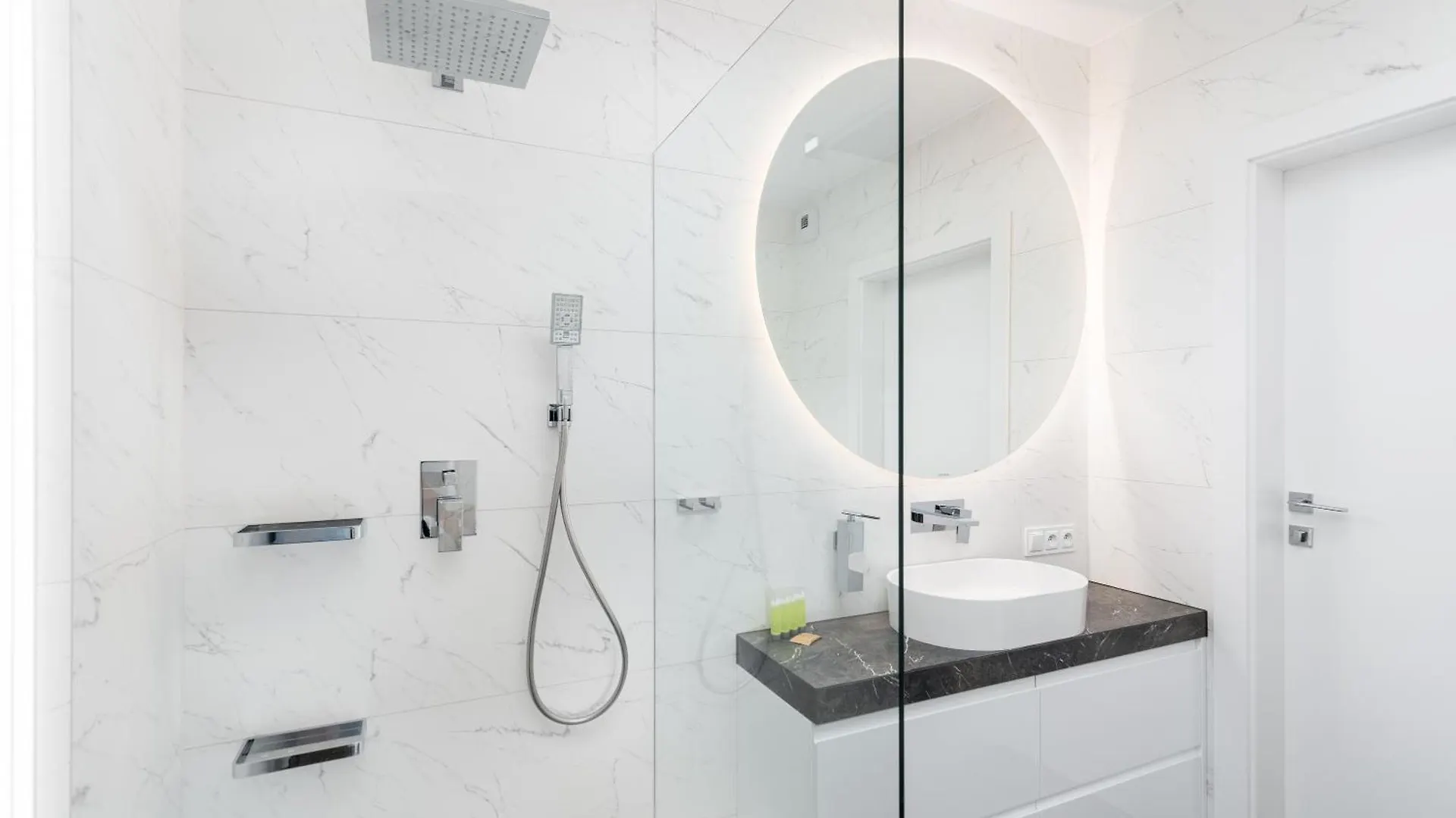 Bagry Deluxe Apartment Krakow 0*,  Poland
